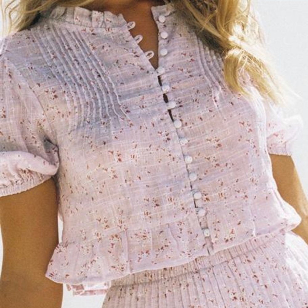Sabo Skirt Pale Pink Floral Button-Front Ruffled Top